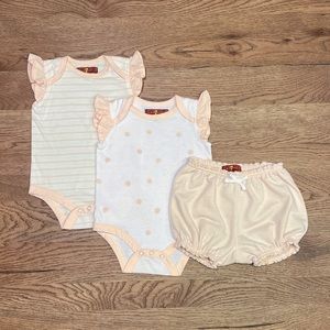 7 For All Mankind Shorty Set